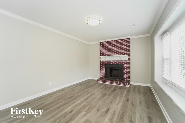 Foto del edificio - 8507 Beechbrooke Rd