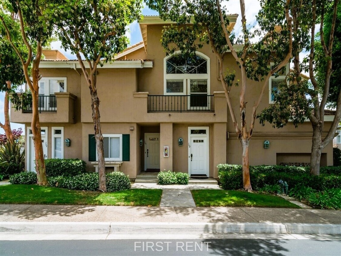 Primary Photo - 7204 Shoreline Dr