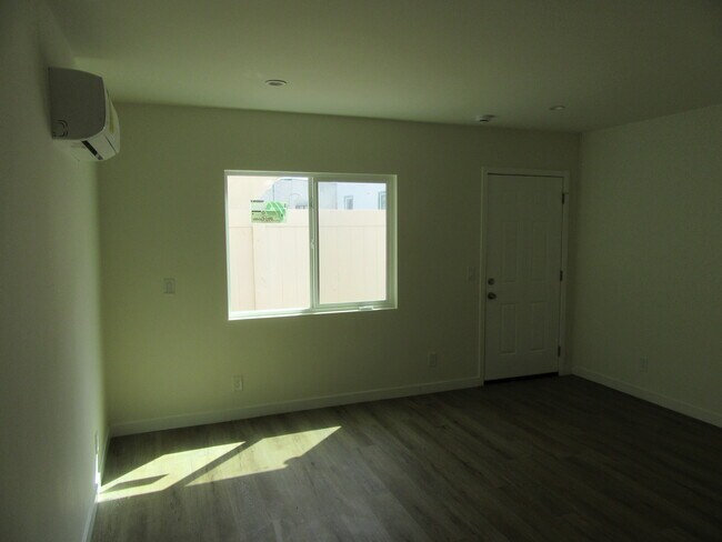 Foto del edificio - 3008 S West View St