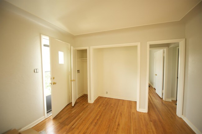 Foto del edificio - 1340 Vance St