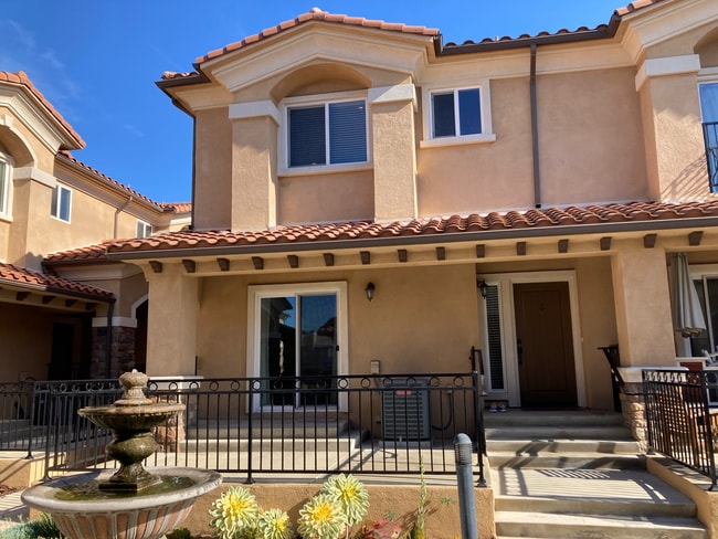Unit exterior - front - 1714 Ruxton Ln