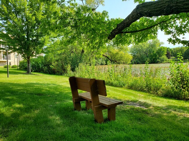 Foto del edificio - 4575 W 80th Street Cir