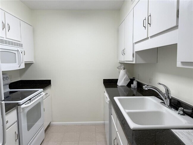 Foto del edificio - 475 Mount Vernon Hwy NE