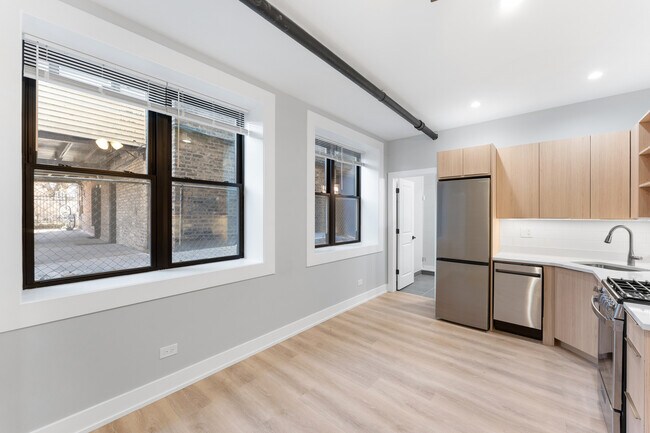 Foto del edificio - 1546 W Jonquil Terrace