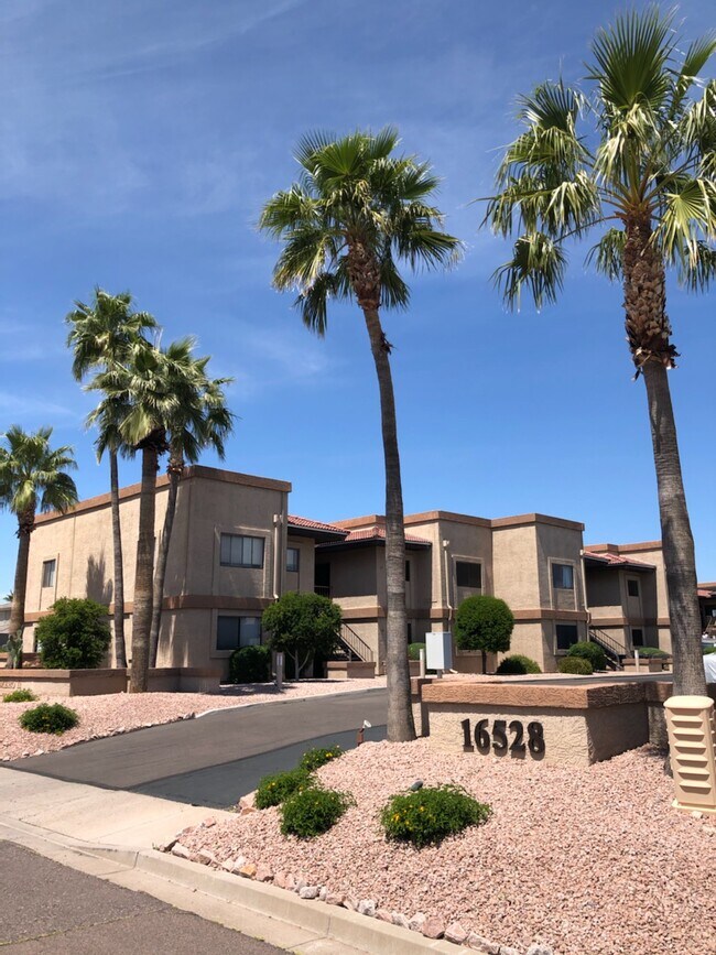Beautiful condo unit - 16528 Gunsight E Dr