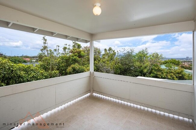Building Photo - 1322 Olino Street - D