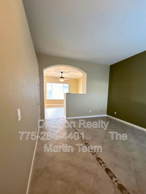 Building Photo - 3470 Erin Dr