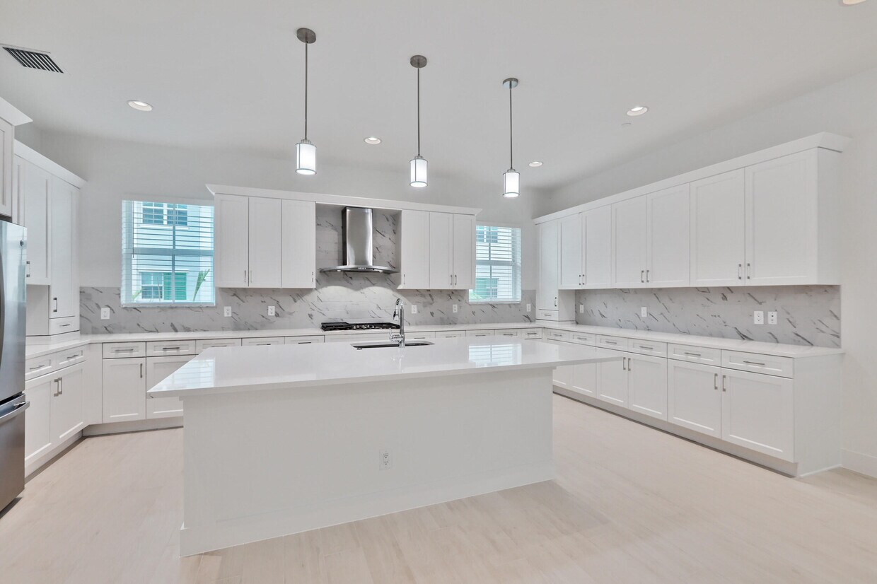 5222 Beckman Ter, Palm Beach Gardens, FL 33418 Townhouse for Rent in