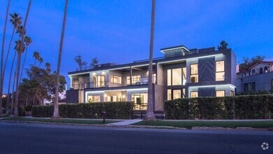 Building Photo - 12720 Montana Ave