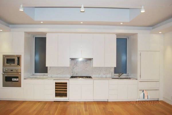 Foto del edificio - 350 E 81st St