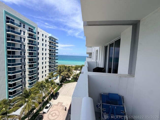 Building Photo - 9195 Collins Ave