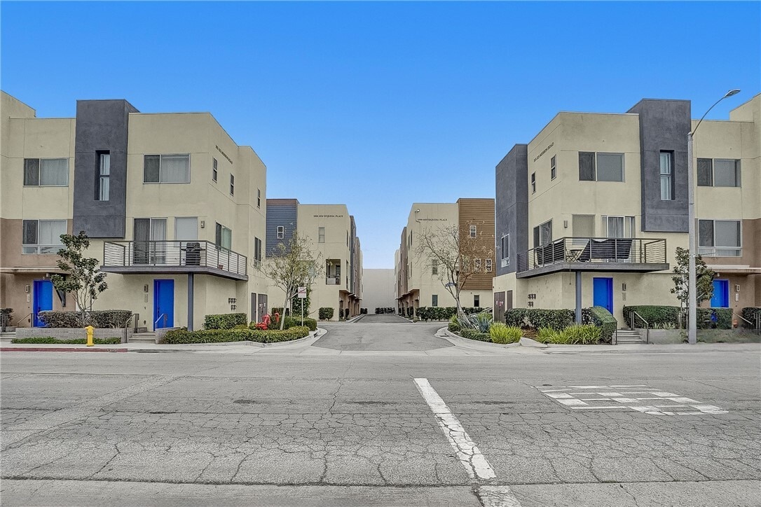 1014 Sequoia Pl, Montebello, CA 90640 Townhome Rentals in Montebello