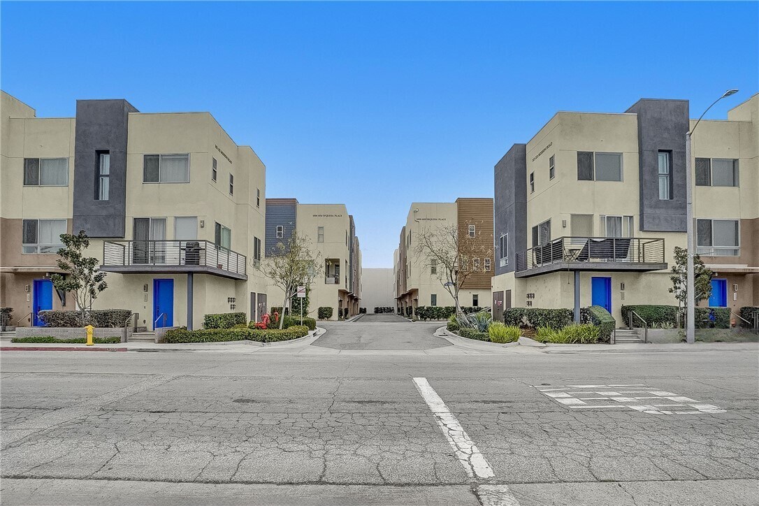 1014 Sequoia Pl, Montebello, CA 90640 Townhome Rentals in Montebello