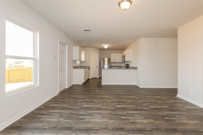 Building Photo - 13011 S Green Wing Cir