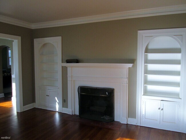 Foto del edificio - 2 br, 1 bath House - 932 Carr St