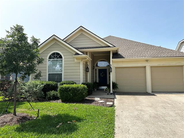 Foto principal - 9725 Old Field Dr