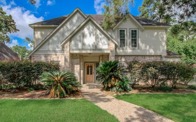 Building Photo - 18307 Forest Elms Dr