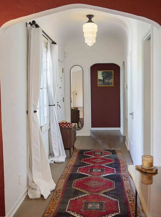 Foto del edificio - 2925 Graceland Way