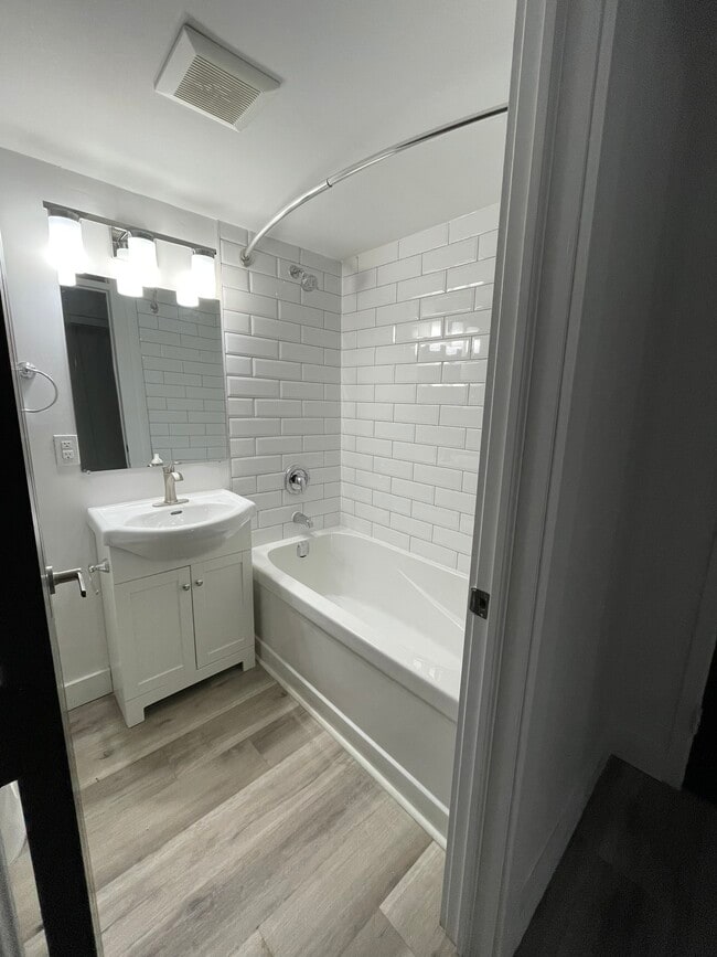 Building Photo - NEWLY RENOVATED - BACHELOR UNITS