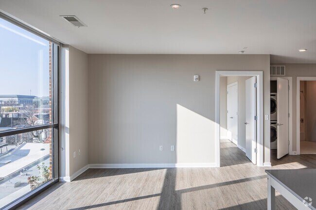 Sala de estar - 501 H Street, NE