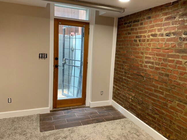 entrance - 1300 N Lafayette St