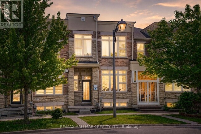 Building Photo - 235 South Unionville Ave