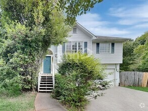 Building Photo - 304 Legacy Park Dr