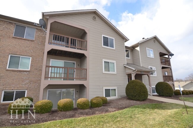 Building Photo - 11565 Regency Square Ct