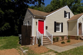 Building Photo - 1601 Pecan Ave