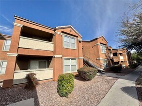 Building Photo - 555 E Silverado Ranch Blvd