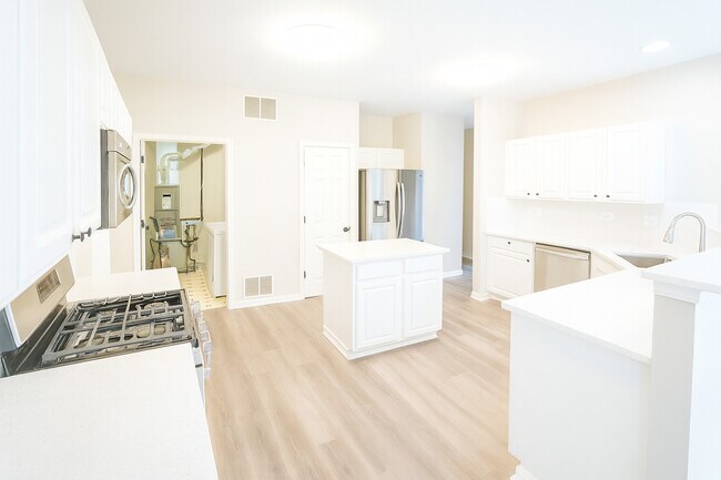 Foto del edificio - 1037 Park Hill Cir