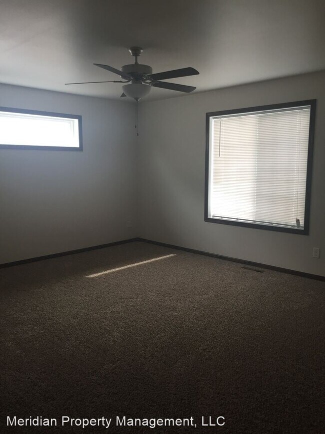 Foto del edificio - 3 br, 3 bath House - 6248 57th Ave S