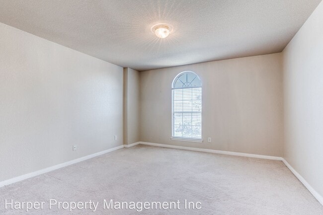 Building Photo - 4 br, 2.5 bath House - 25803 Copperas Lane