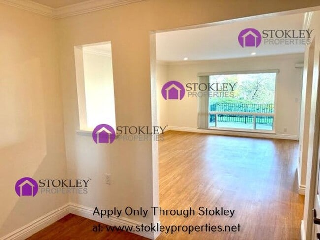 Foto del edificio - 3125 Terra Granada Dr