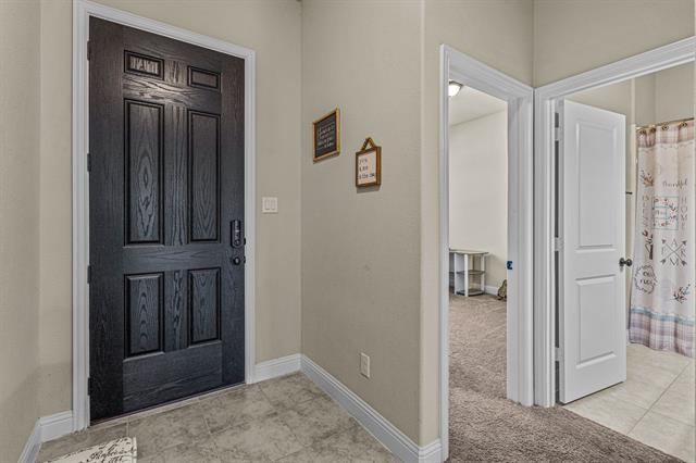 Foto del edificio - 16608 Lincoln Park Ln