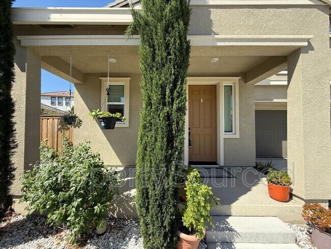 Foto del edificio - 2920 Reyva Dhillon Ln