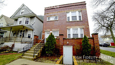 Building Photo - 2301 N Monticello Ave