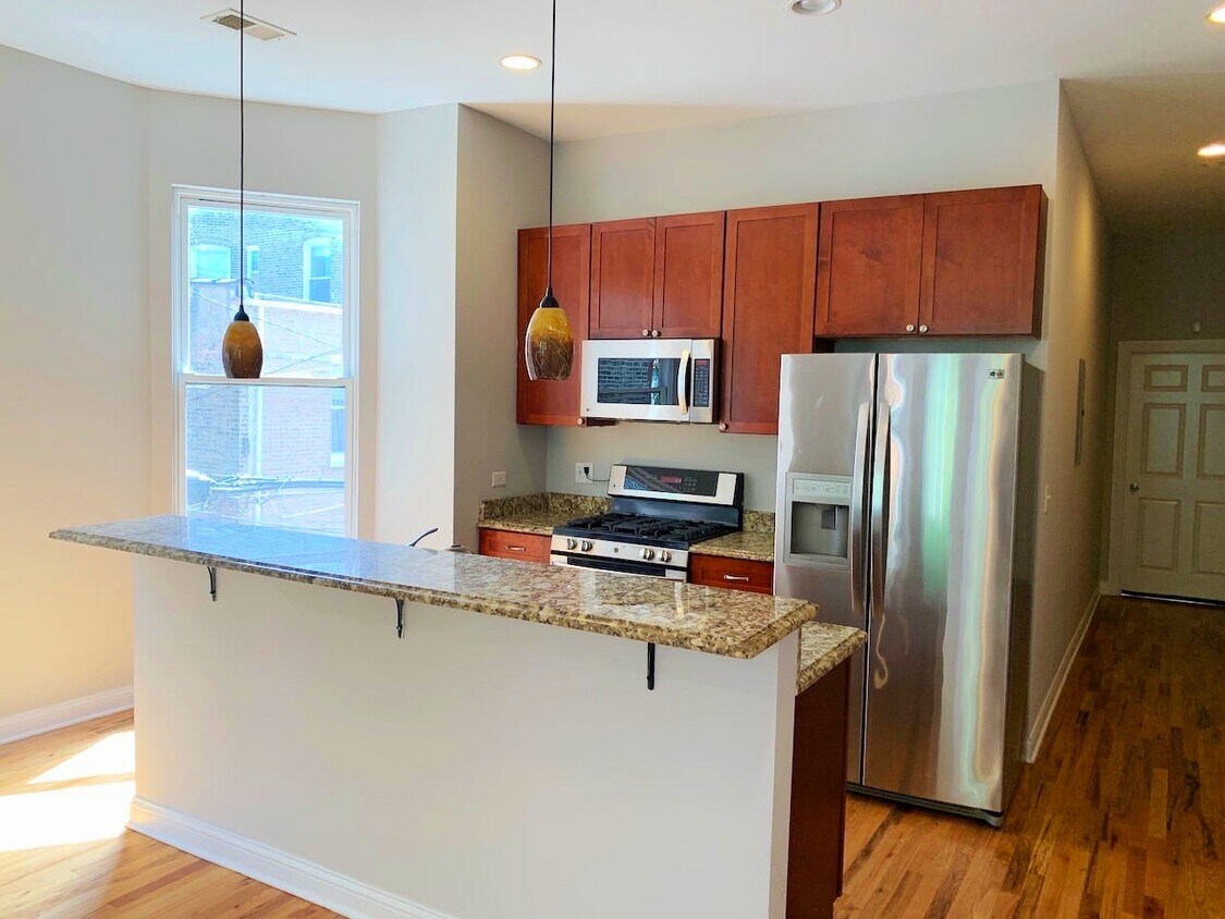 1314 N Rockwell St, Chicago, IL 60622 House Rental in Chicago, IL