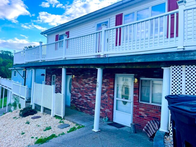 Foto del edificio - 42 Harley Dr