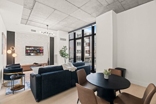 Building Photo - 1247 N 2nd St