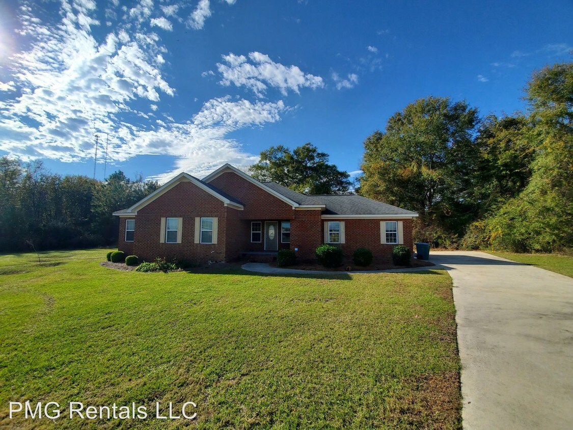 Primary Photo - 4 br, 4 bath Room For Rent - 304 Hanna Way
