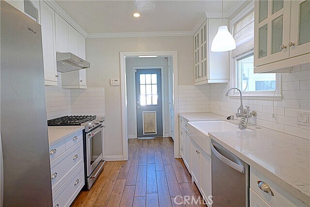 Building Photo - 4545 Oakwood Pl