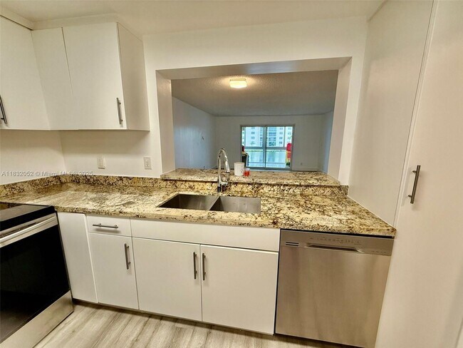 Foto del edificio - 311 SE 3rd St