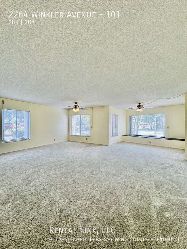 Foto del edificio - 2264 Winkler Ave