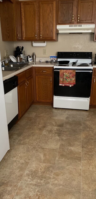 Foto del edificio - 245 State Line Rd