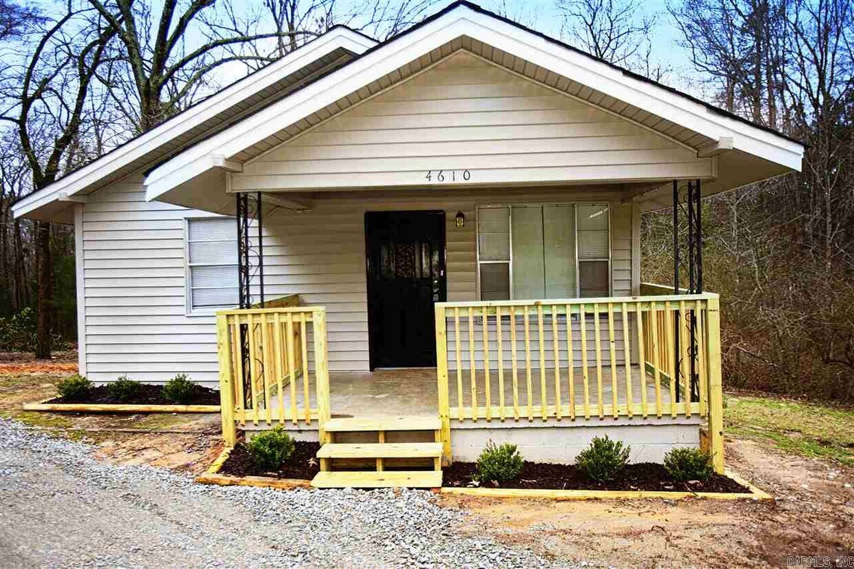 Primary Photo - 4610 Godiva Ln