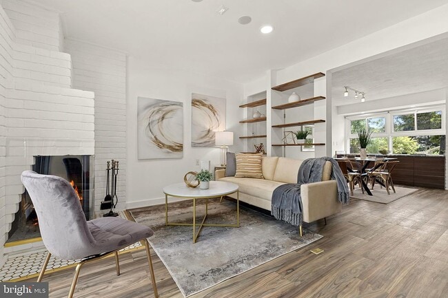 Foto del edificio - 1501 Bradley Ave