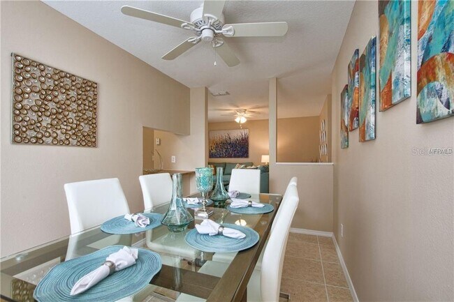 Foto del edificio - 4160 Pershing Pointe Pl