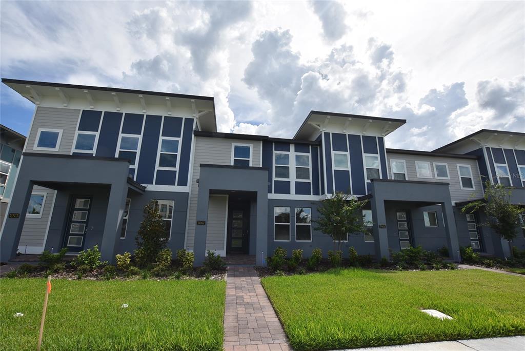 Foto principal - 7067 Carrickbend Ln