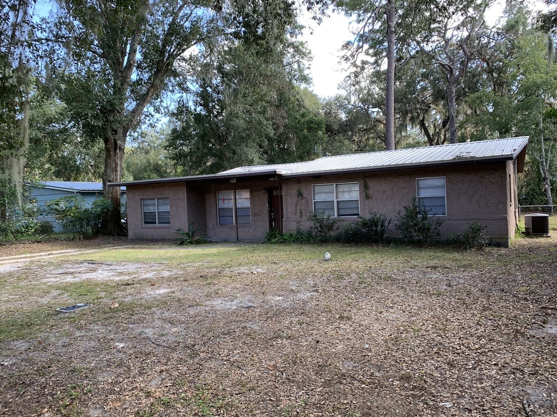 Foto principal - 119 Belmont Dr